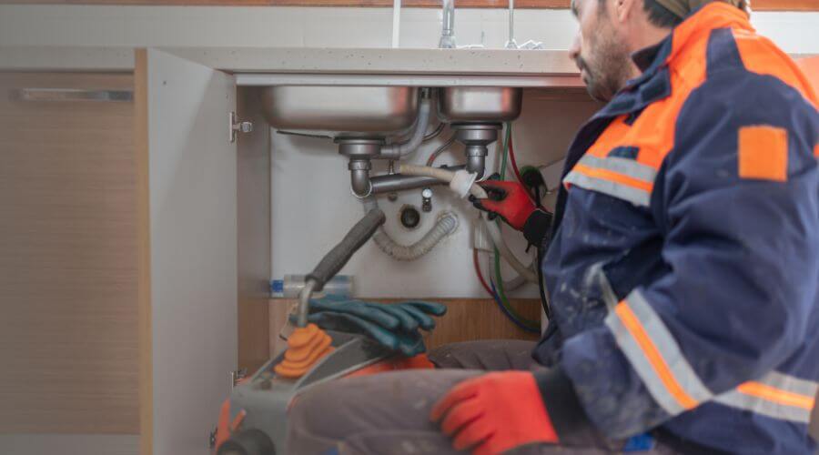 Expert burst pipe repair services in Ashford, AL